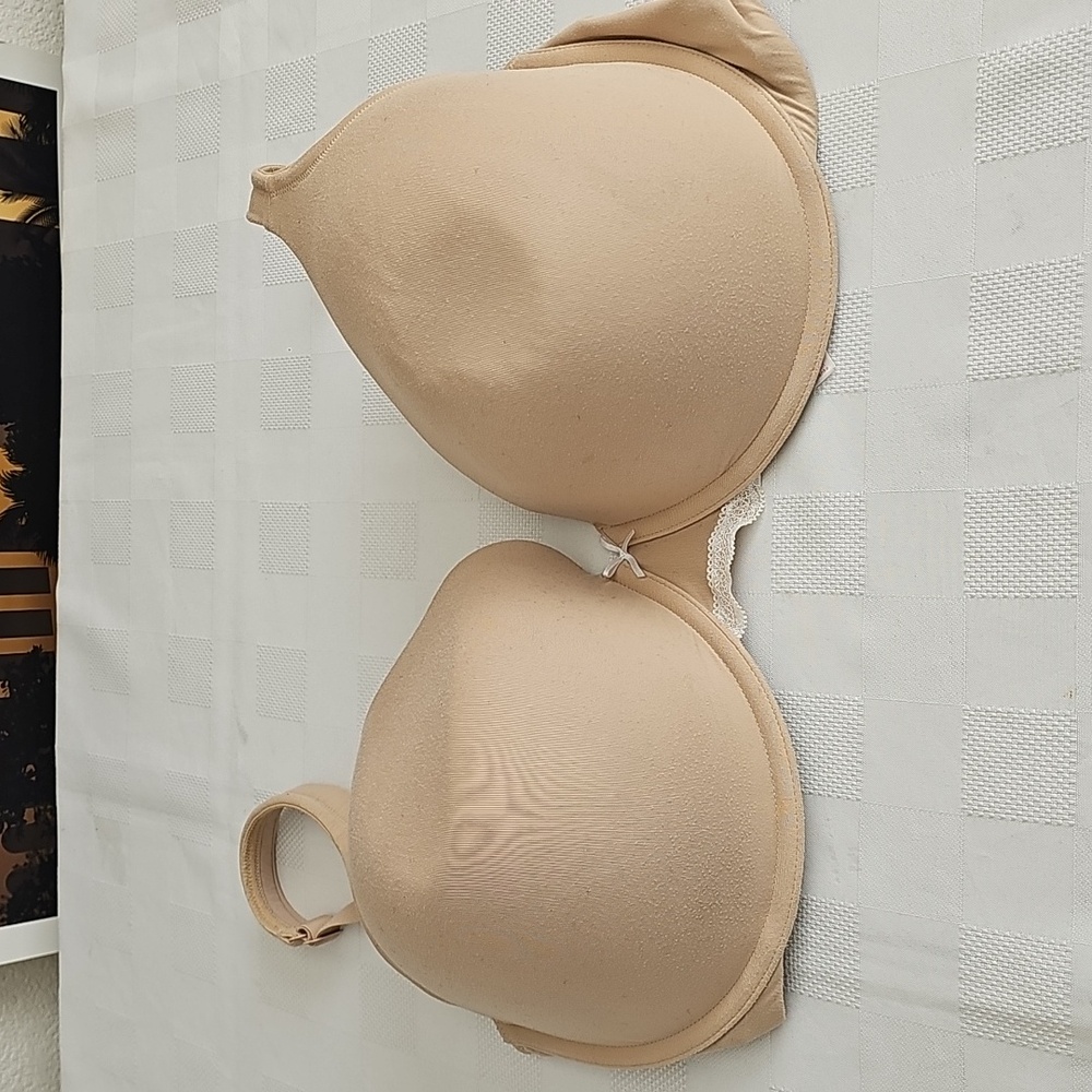 Women's Beige Bra 40H